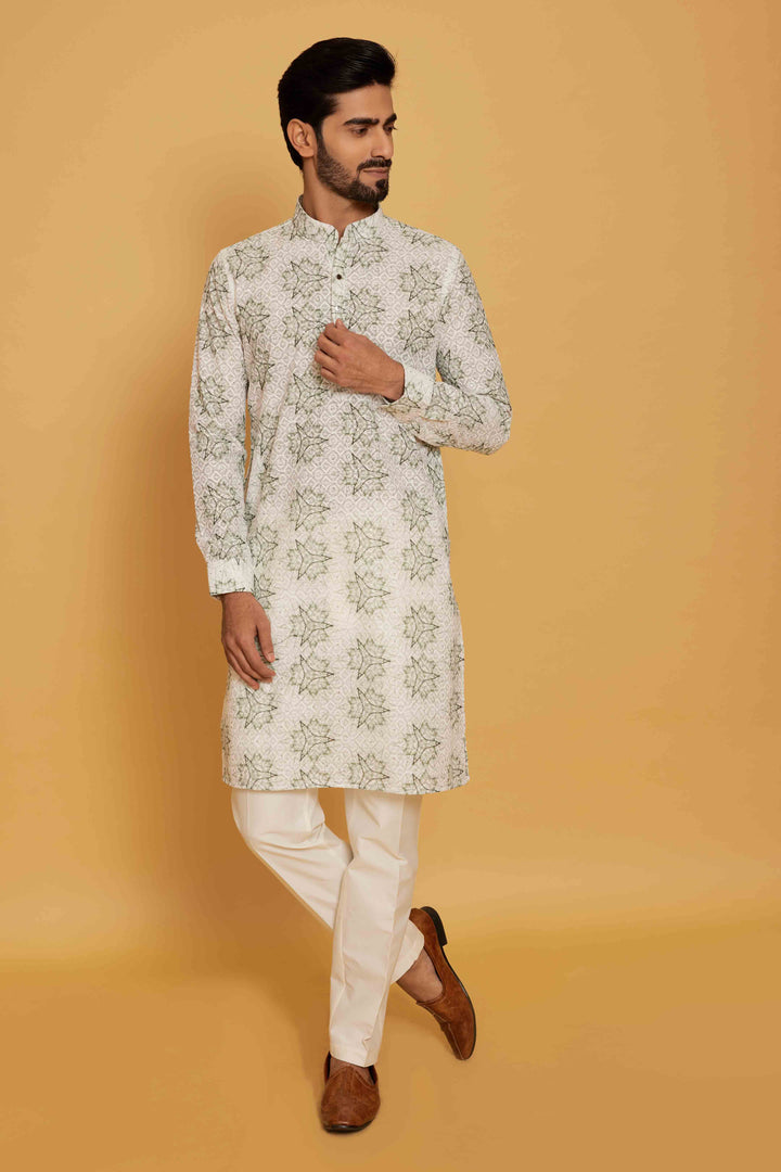 Floral chikainkari kurta in green