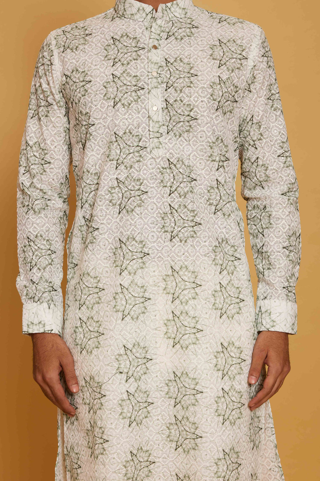 Floral chikainkari kurta in green