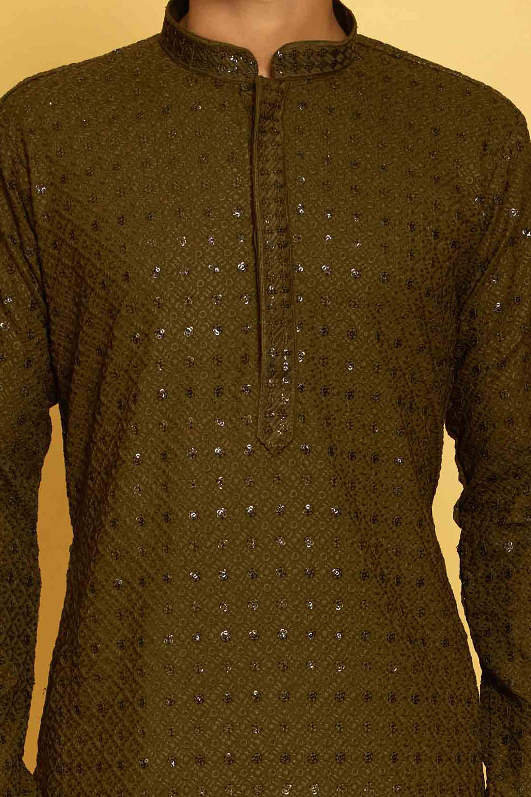 Olive Green Threadwork Kurta for Men